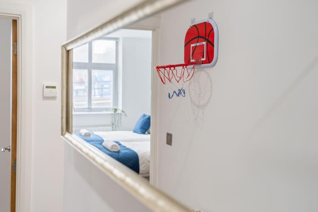 Urban Comfort Getaway- Leicester City Centre Exterior photo